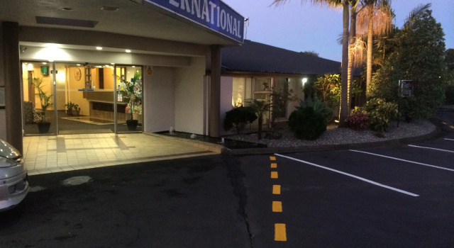 VR Auckland Airport