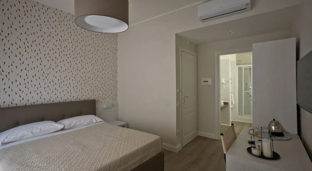 Habitación doble Estándar con balcón Domus Roma