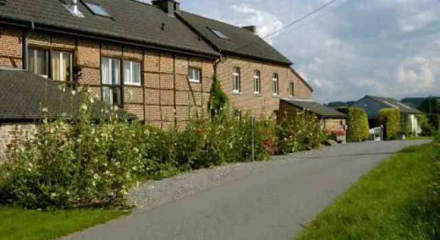 Hoeve Espewey, Rezerwuj Hotel Sippenaeken Liege