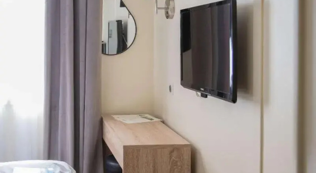 Standart çift kişilik oda Kyriad Nîmes Ouest