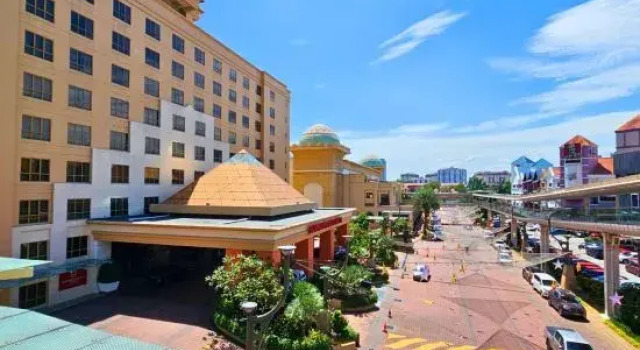 Sunway Studio Homestay 1-min walk Sunway Pyramid Mall & Lagoon by Cloud Host, Забронировать Отель Отели Петалинг-Джая 4 звезды, рядом с Медицинский центр Сануэй, 4*