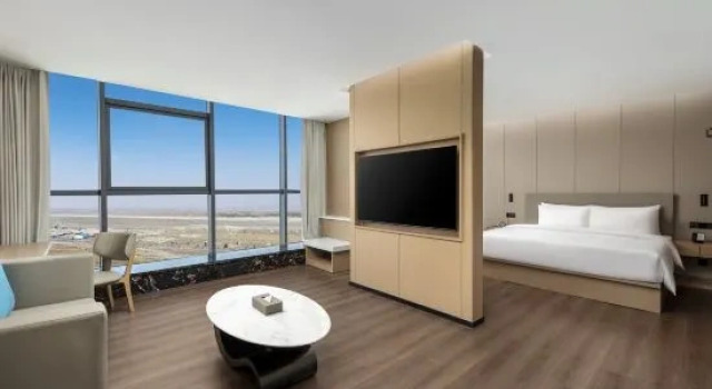 Люкс Business Ramada by Wyndham Khorgos Free Trade Zone