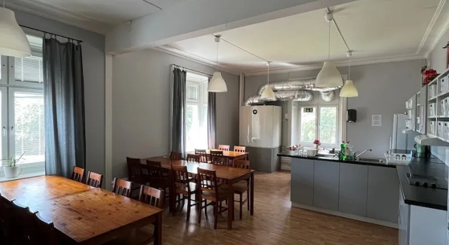 Кровать в общем номере (женский номер) Carlstad Sport Hostel