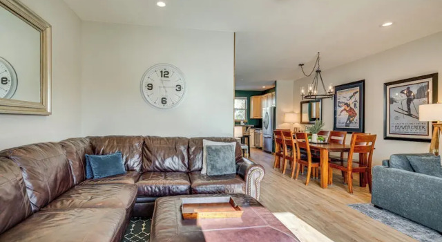8 Mi to Keystone: Mtn-view Ski Retreat!, Rezerwuj Apartament Hotele w Vail Ski z parkingiem, Parking