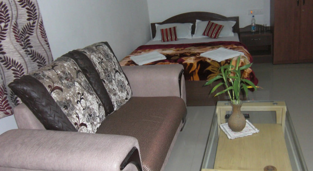 Hotel Sakura House, Book Hotel Hoteller i Bodh Gaya med morgenmad, Morgenmad