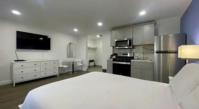 Студия Budget Inn