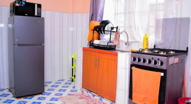 Апартаменты Cozy Naivasha Apartment With Mountain Views