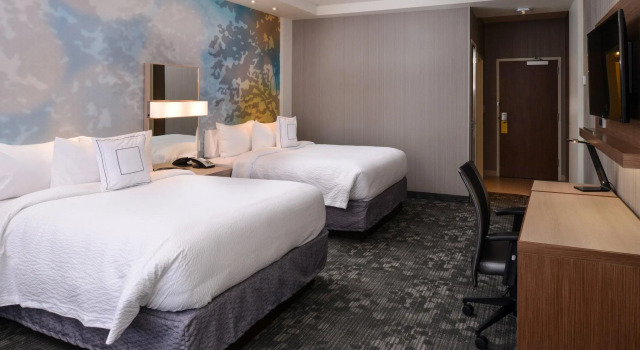 Четырёхместный номер Standard Courtyard by Marriott St. Louis St. Peters