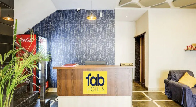 FabHotel Johar Inn, Забронировать Отель Недорогие отели штата Махараштры, недорого