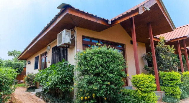 Апартаменты Business Shakespeare Court