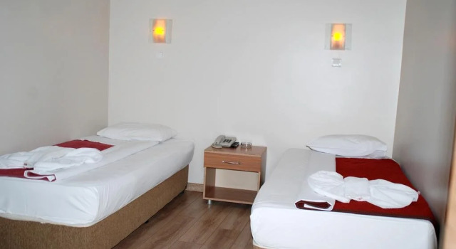 Safak Hotel, Varaa Hotelli Hotellit Marmara-alue pysäköinnillä, Pysäköinti