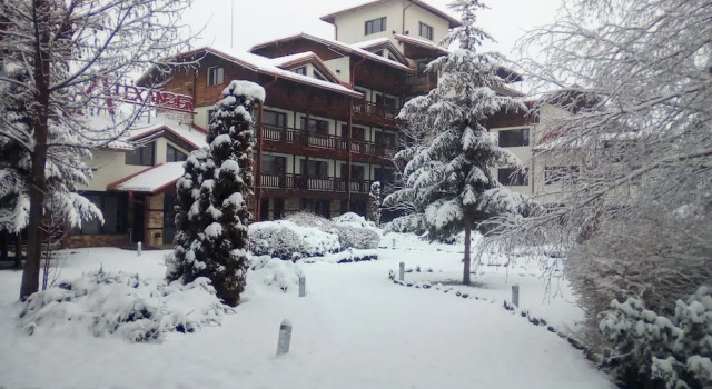 Cozy Bansko Apartment With Amazing Views, Prenota Appartamento Hotel a Blagoevgrad con parcheggio, Parcheggio