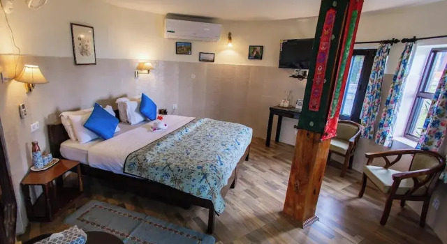 Коттедж Deluxe Hotel Udechee Huts, McLeod Ganj
