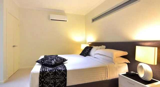 Люкс c 1 комнатой с балконом Bunbury Seaview Apartments