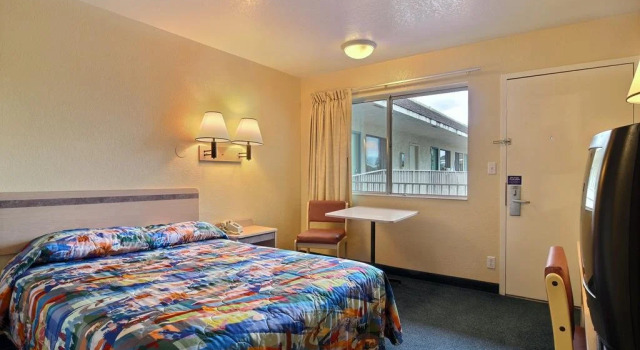 Motel 6-Centralia, WA, Buchen Sie Motel Centralia 
