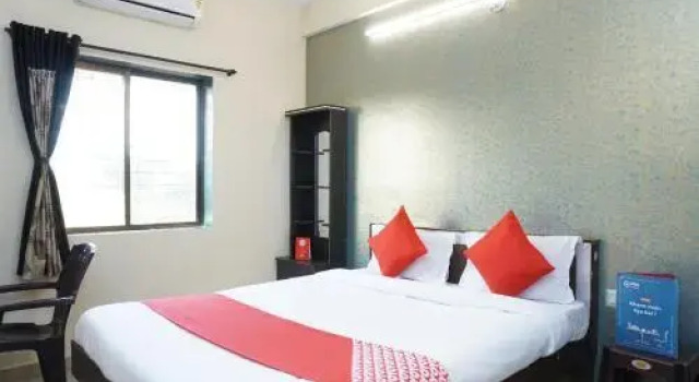 OYO 23422 Hotel Siddharth, Забронировать Отель Отели штата Махараштры 3 звезды, 3*