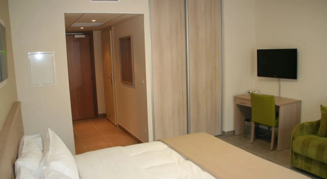 Номер Classic The Originals Boutique, Hotel lOccitan, Aubagne