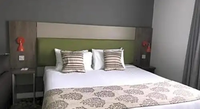 Номер Deluxe The Epping Forest Hotel
