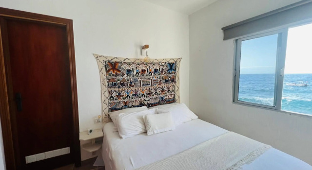 Maravillosas vistas al mar "Primera Línea" Apartamentos Can Toca - Seahouses, Prenota Appartamento El Rosario Tenerife