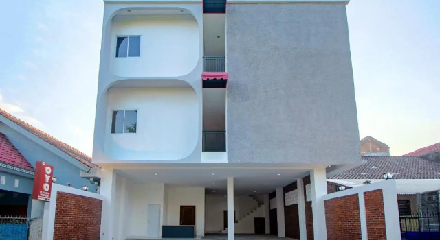 OYO 1319 88 Exclusive Residence, Book Hotel Depok 