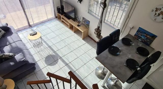 Proche mer appartement avec jardin,place parking.