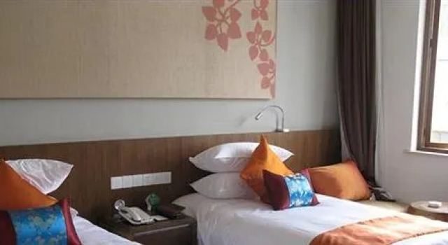 Julong Hotel - Chizhou, Varaa Hotelli Hotellit Maanshan aamiaisella, Aamiainen