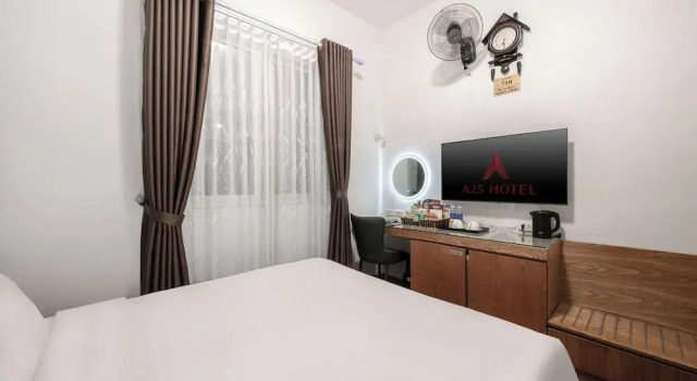 Двухместный номер Superior с балконом A25 Premium Hotel - 12 Ngô Sỹ Liên