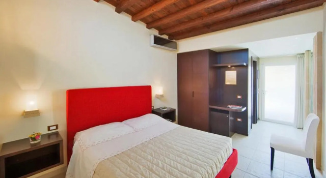 Двухместный номер Deluxe B&B QuattroStelle