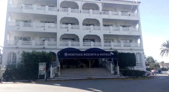 Apartamentos Silken Playa de Toro