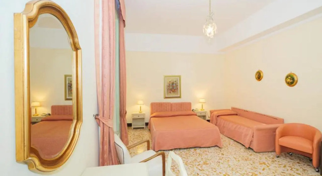 Трёхместный номер Standard Hotel Delle Palme