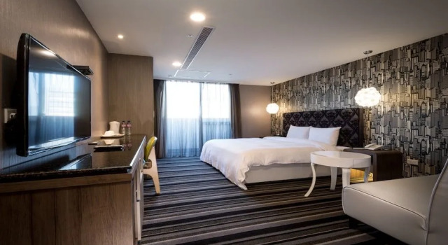 Jung Zaw Business Hotel