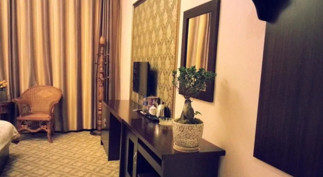 Jilihe Business Hotel, Prenota Hotel Hotel a Lijiang con parcheggio, Parcheggio