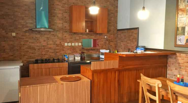 Guest House Griya Alsis, Book Guesthouse Sleman Yogyakarta Province