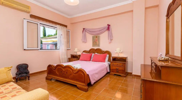 Dimitra House - Corfiot country side getaway