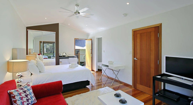 A PERFECT STAY –Blue Bliss