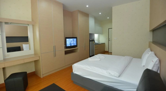 Pariya Green Place
