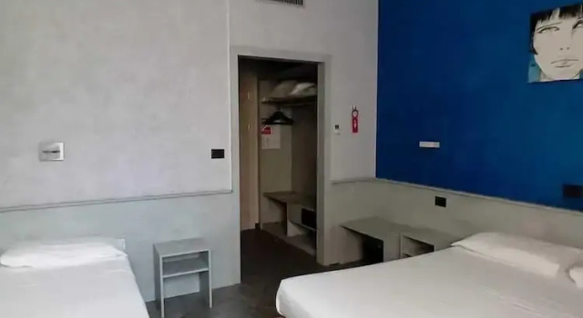 Трёхместный номер Standard Hotel Plaza