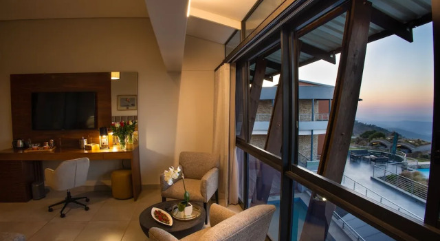 Номер Superior Angels View Hotel