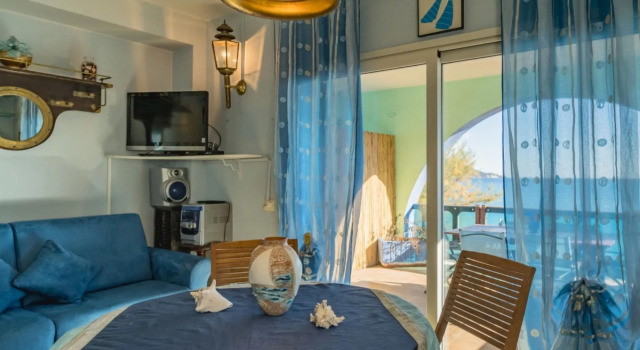 Villa Emanuela 1 Luxury SEA EDGE-V.EMANUELA TRILO 1