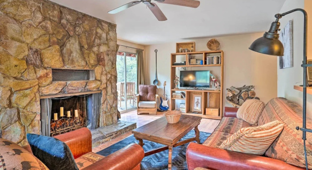 Peaceful Cabin w/ Deck & Grill: 1 Mi to Crown King, Rezerwuj Dom wakacyjny Crown King Arizona