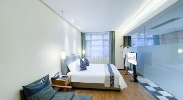 Люкс Qiandao Lake Seclusion Hotel (Central Lake Scenic Area Branch)