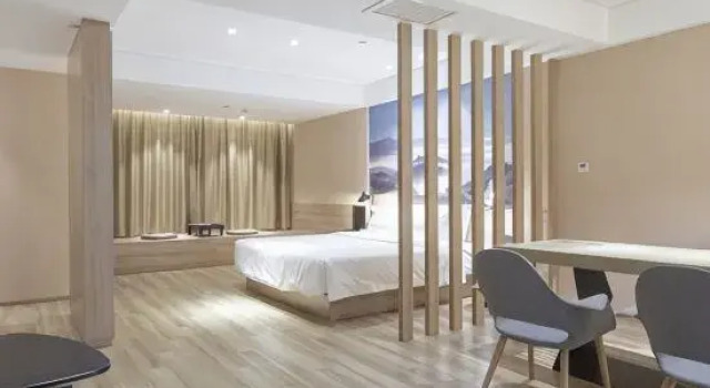 Люкс Executive Century Hotel Jiaozhou