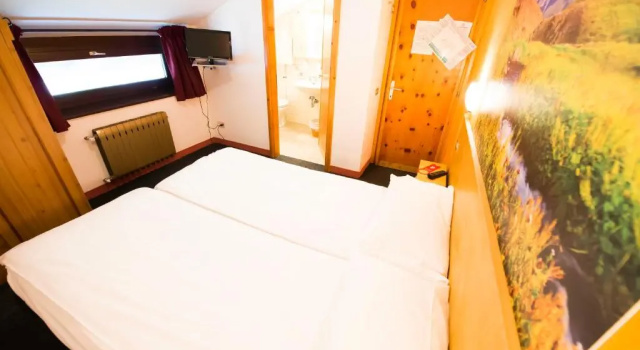 Двухместный номер Economy Hotel Teola