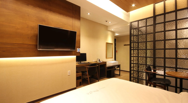 Jinhae Pasta Hotel, 予約 ホテル 昌原市 慶尚南道