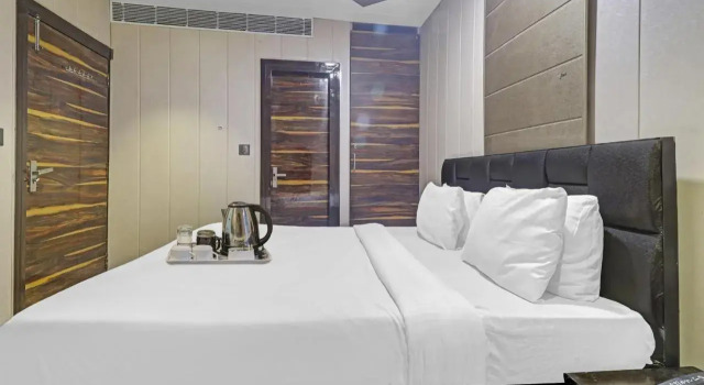 OYO 26766 Laxmi Abode, Забронировать Отель Отели Нью-Дели 3 звезды, 3*