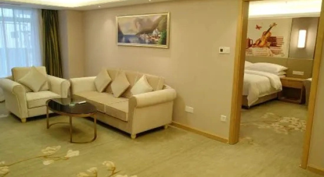 Двухместный люкс Deluxe Vienna International Hotel (Lanzhou Wanda Plaza)