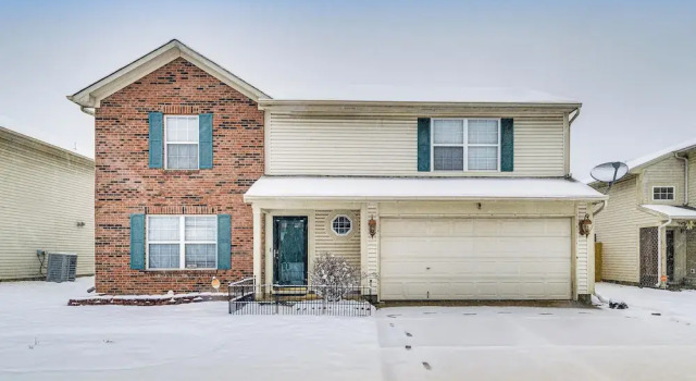 Коттедж Indianapolis Home w/ Private Yard ~ 8 Mi to Dtwn!