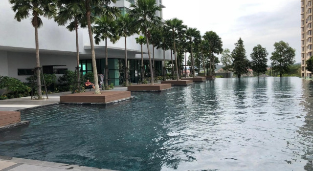 Tropicana Avenue Service Residence II