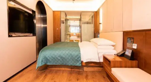 Люкс Square Circle Hotel（ ZhangHang Road store）