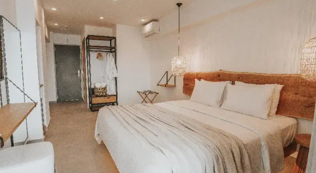 Полулюкс Deluxe с балконом Sagredo Beachfront Retreat & Spa by E-GEO